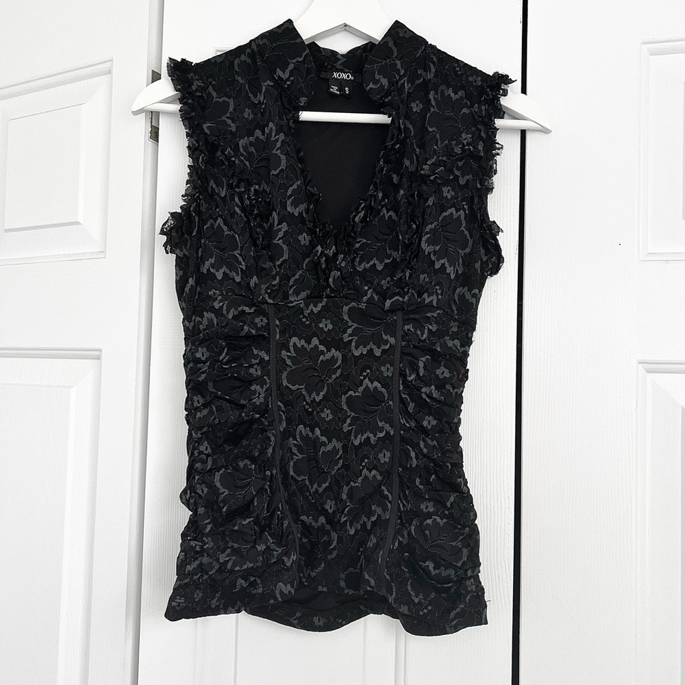 XOXO Black Floral Textured Blouse